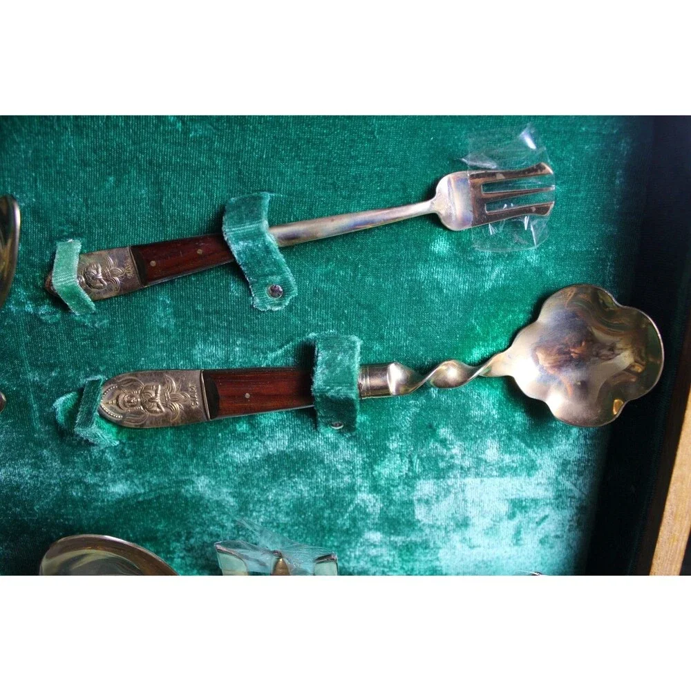 Case item specifics